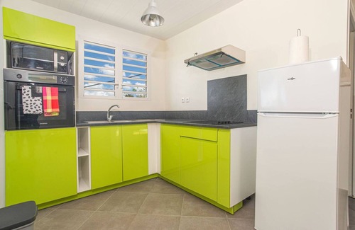 Riviere-Salee House | 2 Bungalows with 2 Swimming Pools : Sea View (Blue and Red)