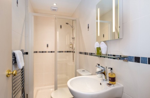 Ambleside Bed & Breakfast | 2 Cambridge Villas