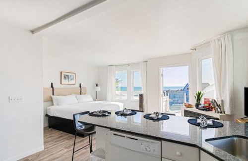Cayucos House | 2 Coastal Studios at Cayucus Beach Access Ocean Views