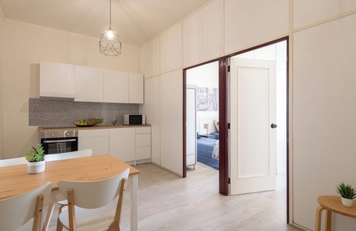 Uniao de Freguesias do Centro Apartment | 2 Comfy Flats w/Netflix | Ace Location