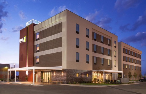 Amarillo Apartment | 2 Connecting Suites at a Hotel