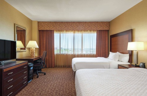 Loveland Hotel | 2 Connecting Suites at a Hotel