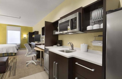 Pasadena Apartment | 2 Connecting Suites at a Hotel