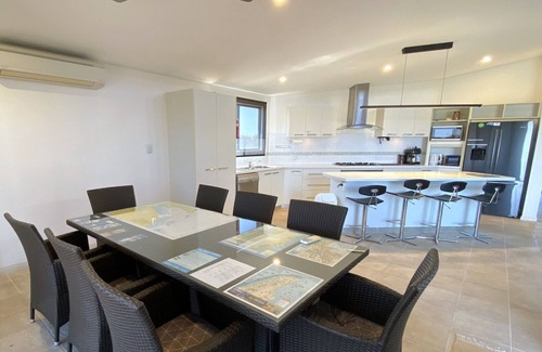 Exmouth House | 2 Corella Court - Private Jetty for a boat up to 12mt.
