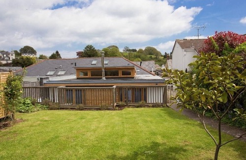 Stoke Gabriel House | 2 DART, pet friendly, with open fire in Stoke Gabriel