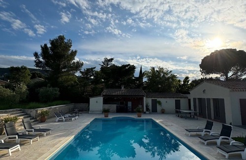 Maubec Villa | 2 DUPLEX 1 STUDIO IN A WONDERFUL AND PEACEFUL PLACE
