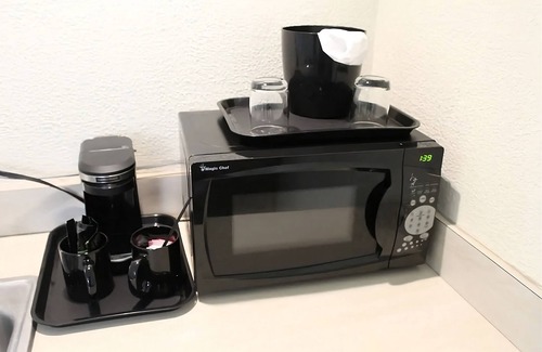 Old Town Hotel | 2 Family-friendly Units w/FREE Breakfast! Explore Maritime Museum of San Diego!