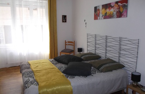 Ledergues Bed & Breakfast | 2 guest rooms in the heart of the village