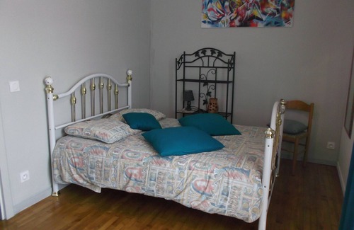 Ledergues Bed & Breakfast | 2 guest rooms in the heart of the village