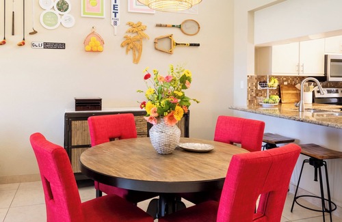 Palm Desert Condo | 2 Guest Rooms on Tee Box #2 in PVCC! Platinum membership; Tennis, Pickleball!