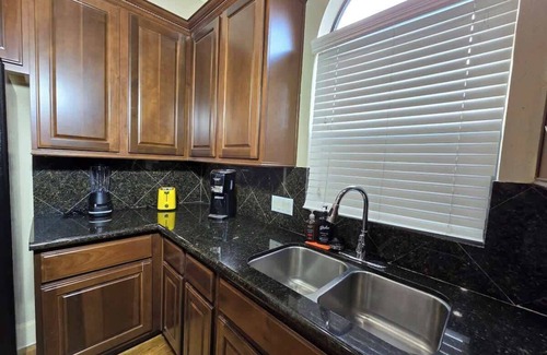 Woodlake - Briar Meadow House | 2 Homes for 1 Price Magnificent Pool Sleeps 16