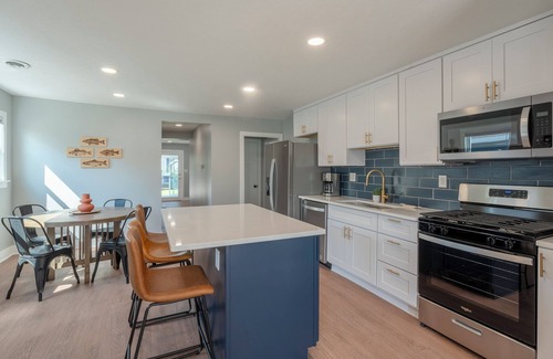 Shelbyville House | 2 Houses right on Gun Lake with Dock! Lake Toys & Game Room Optional boat rental