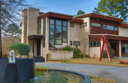 Marshall House | 2 Kings | Chapel | Jet Tub | Elevator | DT 12 mins