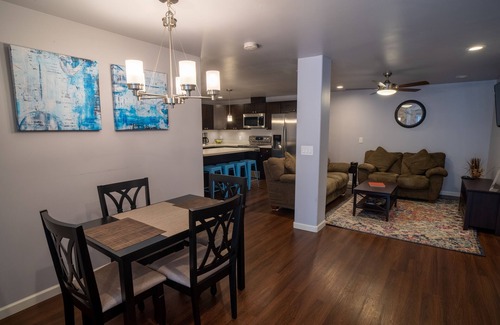 Flagstaff House | 2 Master Suites - Close to NAU, With AC