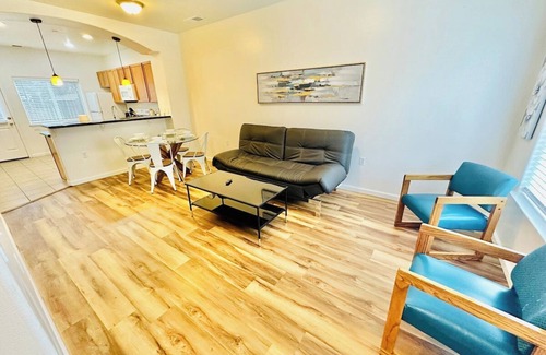 Reno House | 2 Masters, 3 TVs, Sleeps 7/A9