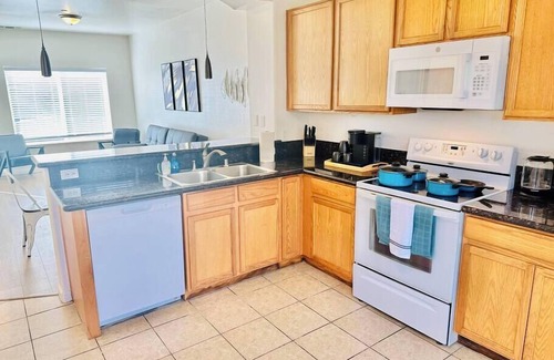 Reno House | 2 Masters, 3 TVs, Sleeps 7/F8