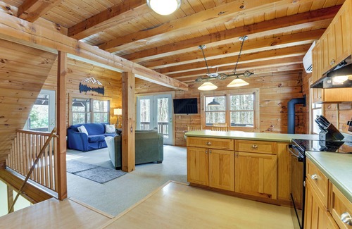 Stoddard Cabin | 2 Mi to Boat Ramp: Log Cabin in New Hampshire