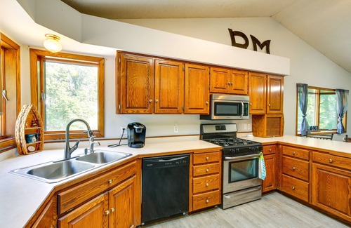 Faribault House | 2 Mi to Cedar Lake: Quiet Home w/Fire Pit + Deck