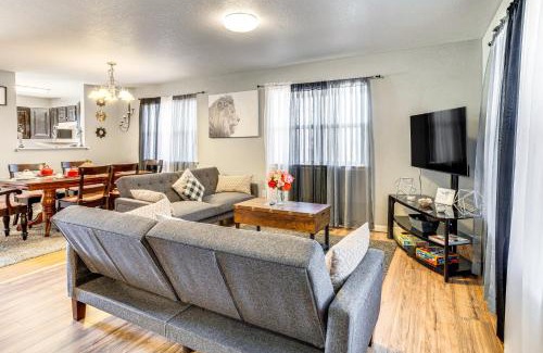 Northeast Park Hill House | 2 Mi to Denver Zoo Family Home with Porch!