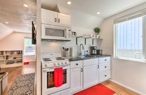 Baker Apartment | 2 Mi to Downtown Denver Chic Apartment!