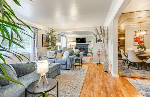 Mount Morris Township House | 2 Mi to Downtown Flushing Spacious Retreat!