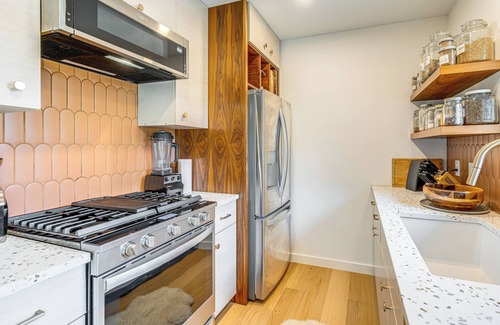 Rosewood House | 2 Mi to Dtwn: Austin Getaway w/Natural Pool