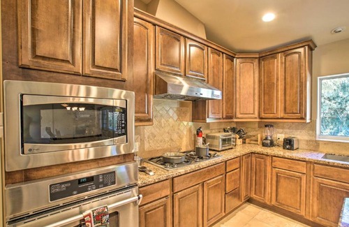 Mesa House | 2 Mi to Dtwn Mesa Home with Yard and Pool