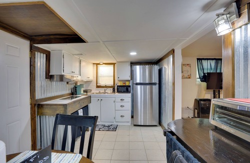 Hinesville Apartment | 2 Mi to Fort Stewart: Cozy + Convenient Apt!