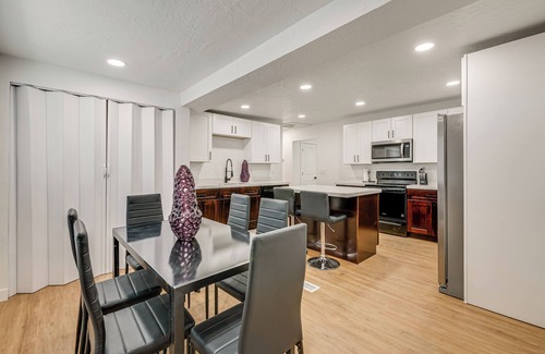 West Jordan House | 2 Mi to Gardner Village: Recently Remodeled Home!