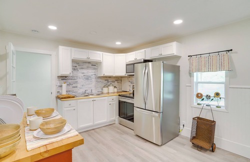 Riverside House | 2 Mi to Hagar Beach: Charming Home w/Fire Pit!