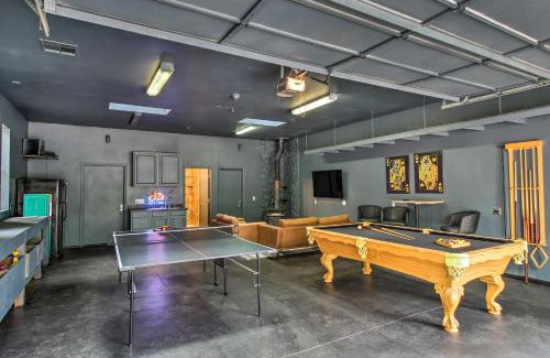 Pinetop House | 2 Mi to Lake Marvelous Pinetop Home with Fireplaces