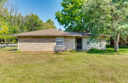 West Lafayette House | 2 Mi to Purdue Modern Home in West Lafayette