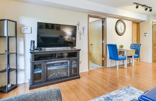 Notch Estates Apartment | 2 Mi to Silver Dollar City Branson West Condo!