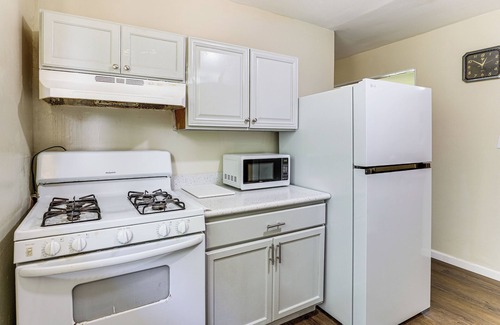 Spring Valley Apartment | 2 Mi to The Marketplace: Spring Valley Apartment