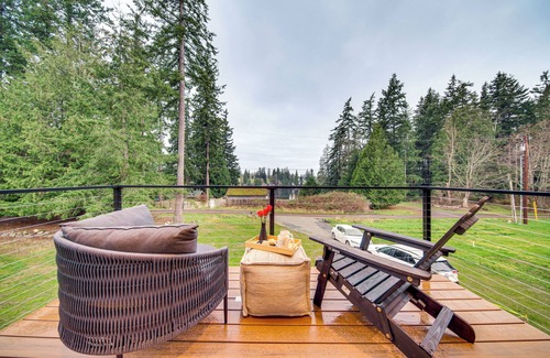 Warm Beach House | 2 Mi to Warm Beach: Family Gem w/Views
