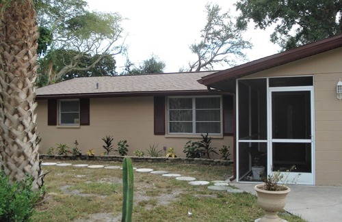 Venice Apartment | 2 Miles To Venice Beach Studio Efficency.