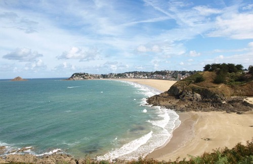 Pleneuf-Val-Andre Apartment | 2 minutes from the beaches.