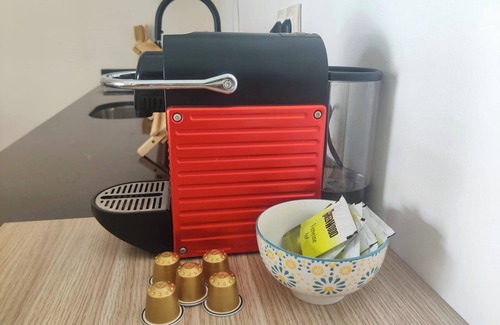 Casablanca Apartment | 2 minutes from the streetcar! Elegant and luxurious apartment in the heart of Casablanca