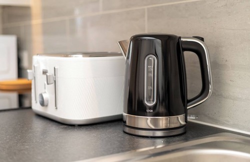 Edgware Apartment | 2 minutes to Edgware station, 15 minutes to Wembley Stadium