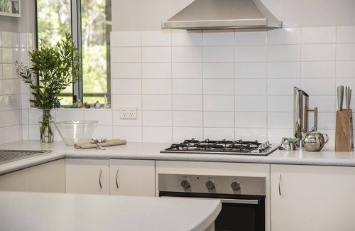 Hamelin Bay House | 2 minutes to Hamelin Bay beach and house located in a forest location.