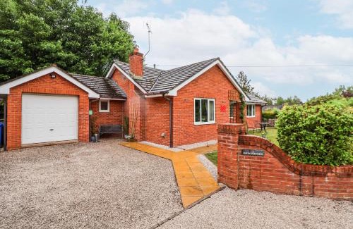 Chirk House | 2 Mountain View