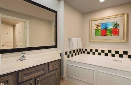 Hunt Club Resort | 2| Ocean Pointe | Marriott | Pool | Lux Resort | Beachfront