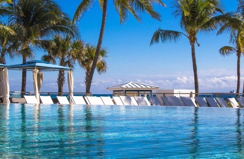 Central Beach House | 2 Ocean View Resort Units with Outdoor Pool Close to Local Gems