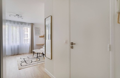 Lagny-sur-Marne Apartment | 2 Pièces Refait à Neuf/Parking/15mn Disney