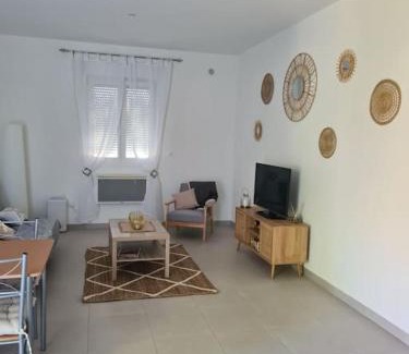 Mandelieu-La-Napoule Apartment | 2 pièces rez-de-chaussée Mandelieu