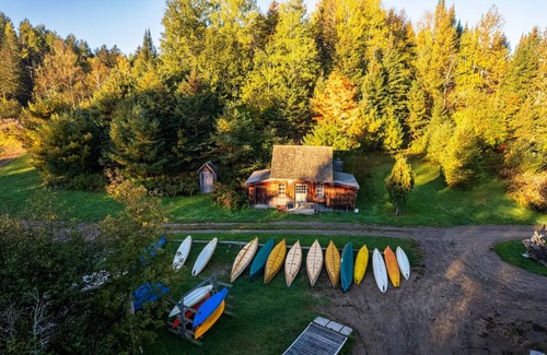 Mauricie House | 2 Picturesque Units w/Cycling Paths & Water Activities for Every Nature Lover