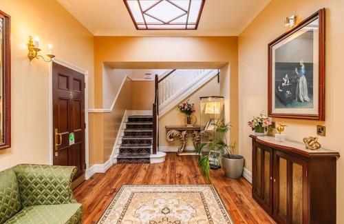 Ipswich Hotel | 2 Relaxing Rooms w/Pool, Steam Room & Garden Access at Charming Ipswich