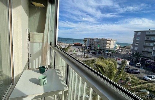Saint-Cyprien Plage Apartment | 2-room apartment with balcony, parking, steps away from the beach