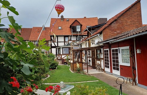 Hann. Muenden Apartment | 2-room apartment - Priv. Vermietergem. Pension Altes Haus & Guesthouse Bonaforth
