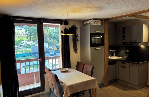 Val-d'Isere Apartment | 2-room apartment with central location, parking, WI-FI and cleaning included